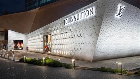 louis vuitton artz|louis vuitton store locator.